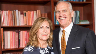 Alumnus Daniel J. Hilferty and his wife Joan Pilot Hilferty