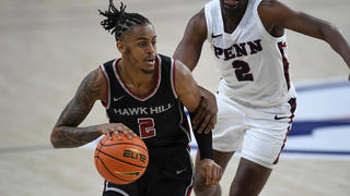 Saint Joseph's sophomore guard Erik Reynolds II