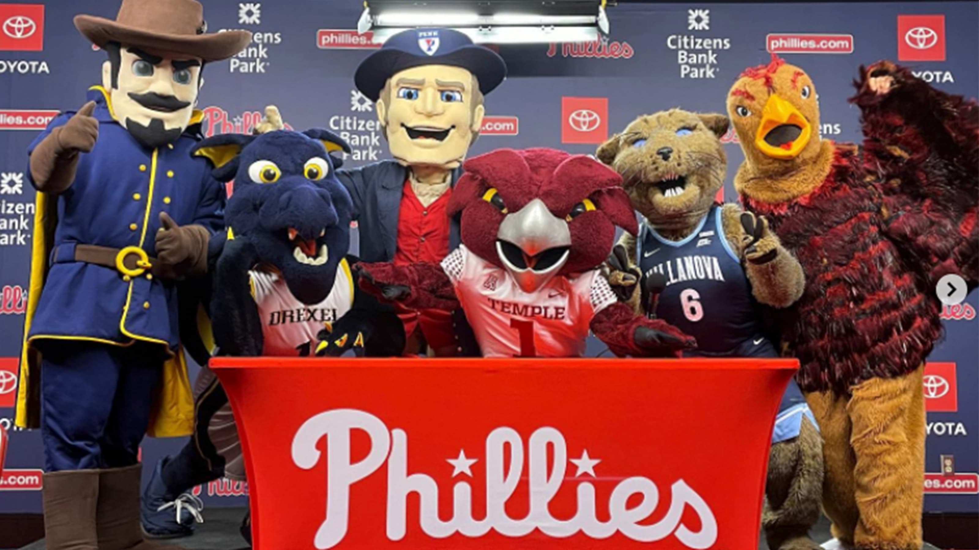 Philadelphia mascots