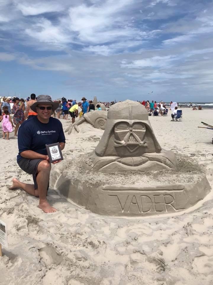 Marc Schaffer with his Darth Vader sand sculpture