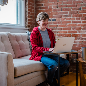 Adult student completes stackable graduate MBA certificate online at home