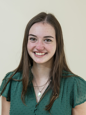 Caroline Curtain '25