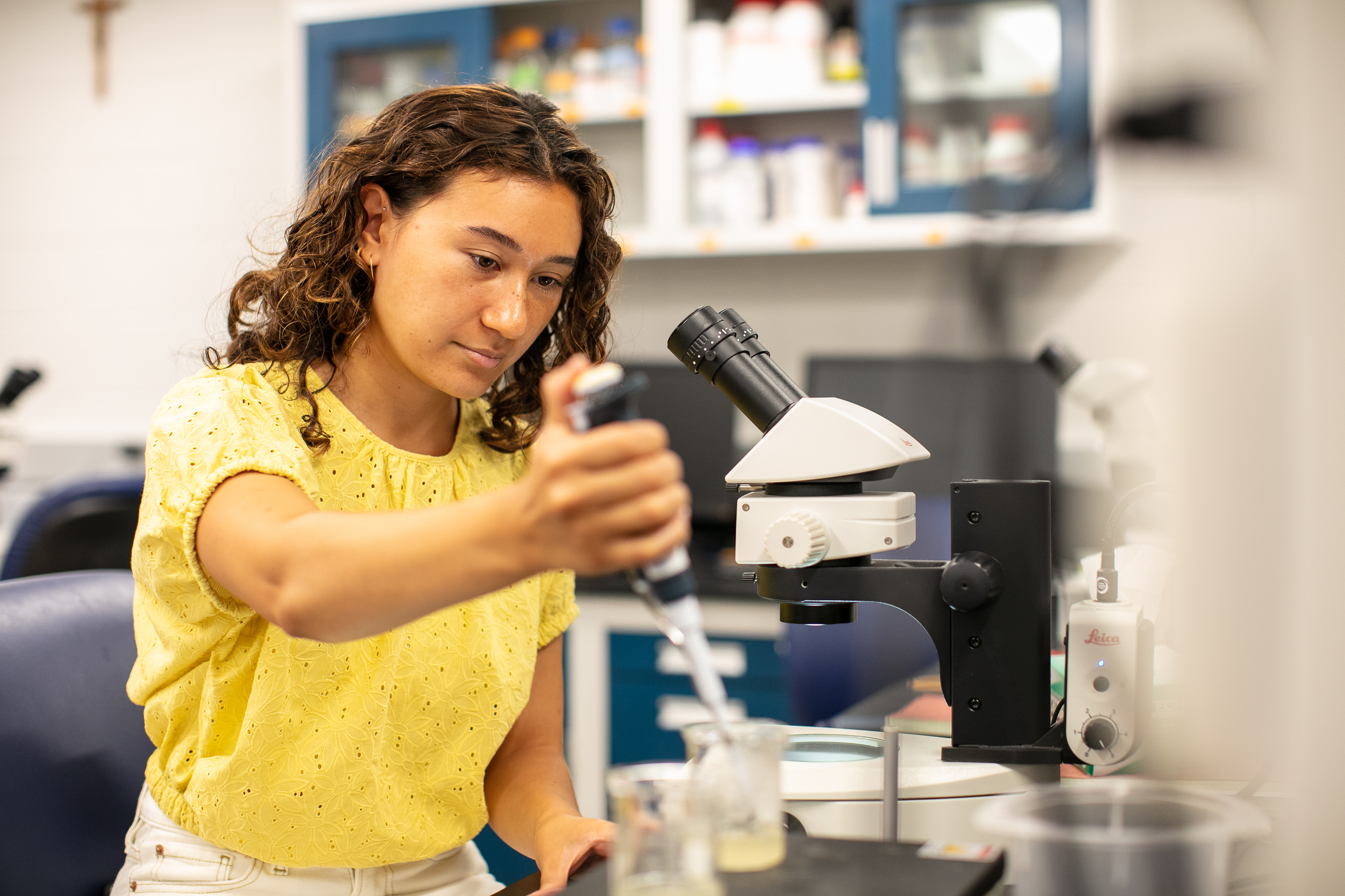Kominick_Caroline_labwork_3000x2000.jpg