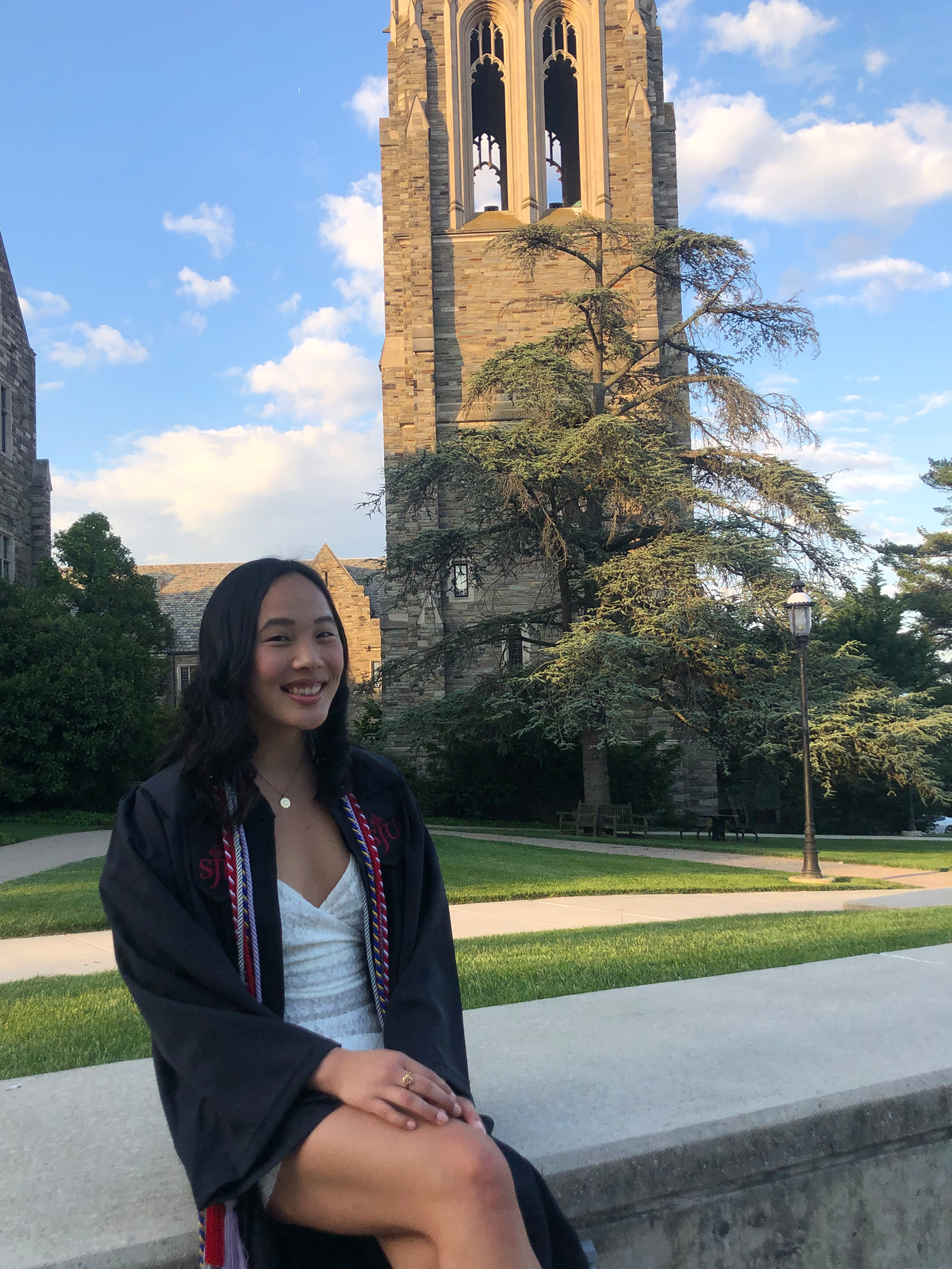 Claire Burger '21 in front of Barbelin Hall.