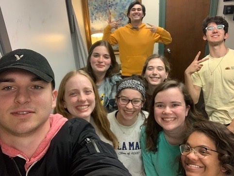 picture of students in Wolfington Hall