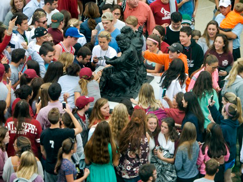 Pope Francis visits Saint Joseph's University