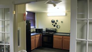 lannon hall kitchen
