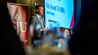 haub HOF Award - Rob Almond