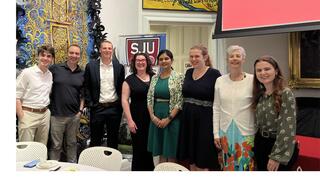 Group photo of faculty & students