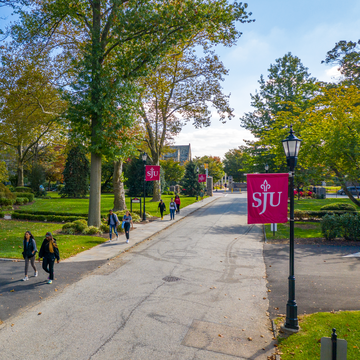 SJU students on Lapsley Lane