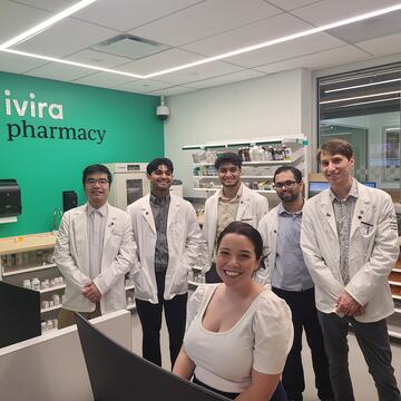 pharmd students with virtual rx director