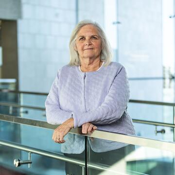 Joan Dawson McConnon