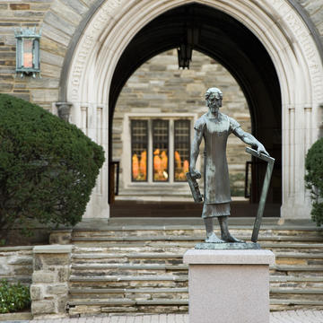 Barbelin statue