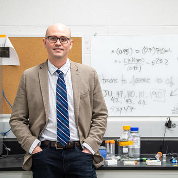 matthew-nelson-biology-2021-1440x1440.jpg