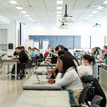 sju-pt-lab-1440x1440-3.jpg