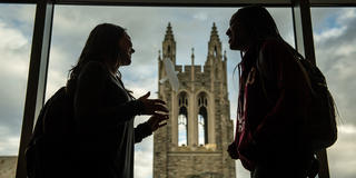 sju-students-barbelin-hall-2021-3200x1600.jpg