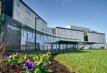 An exterior of Inspira Medical Center in Mullica Hill, New Jersey
