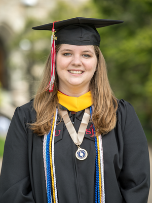 Caroline Stow '17