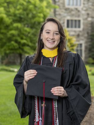 Maura Flynn '21