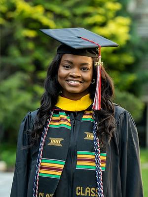 Nikki Diya '22