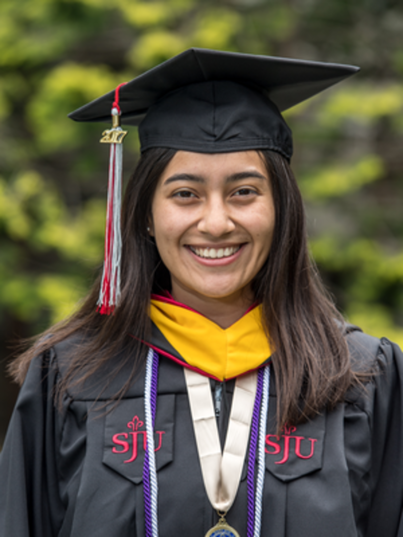Karen Medina '17