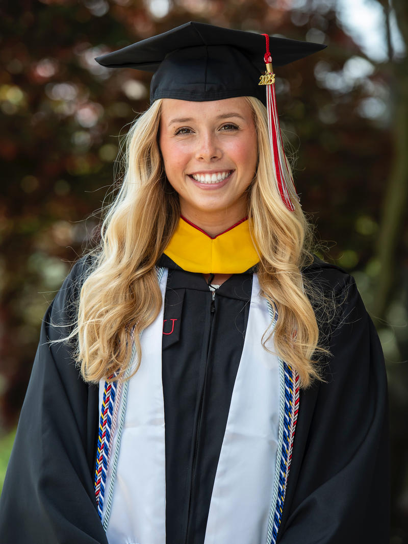 Barr_Grace_23_McNulty Fellow_1600x2175