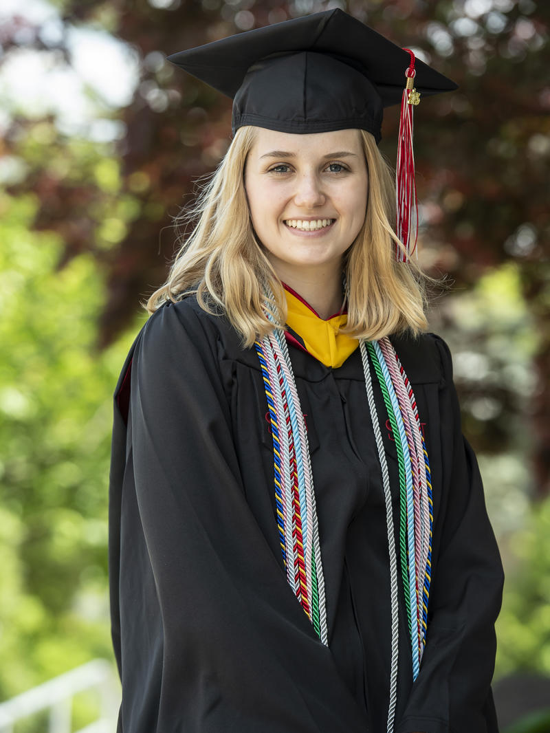 Moulton-Kara-23-McNulty Scholar-1600x2175