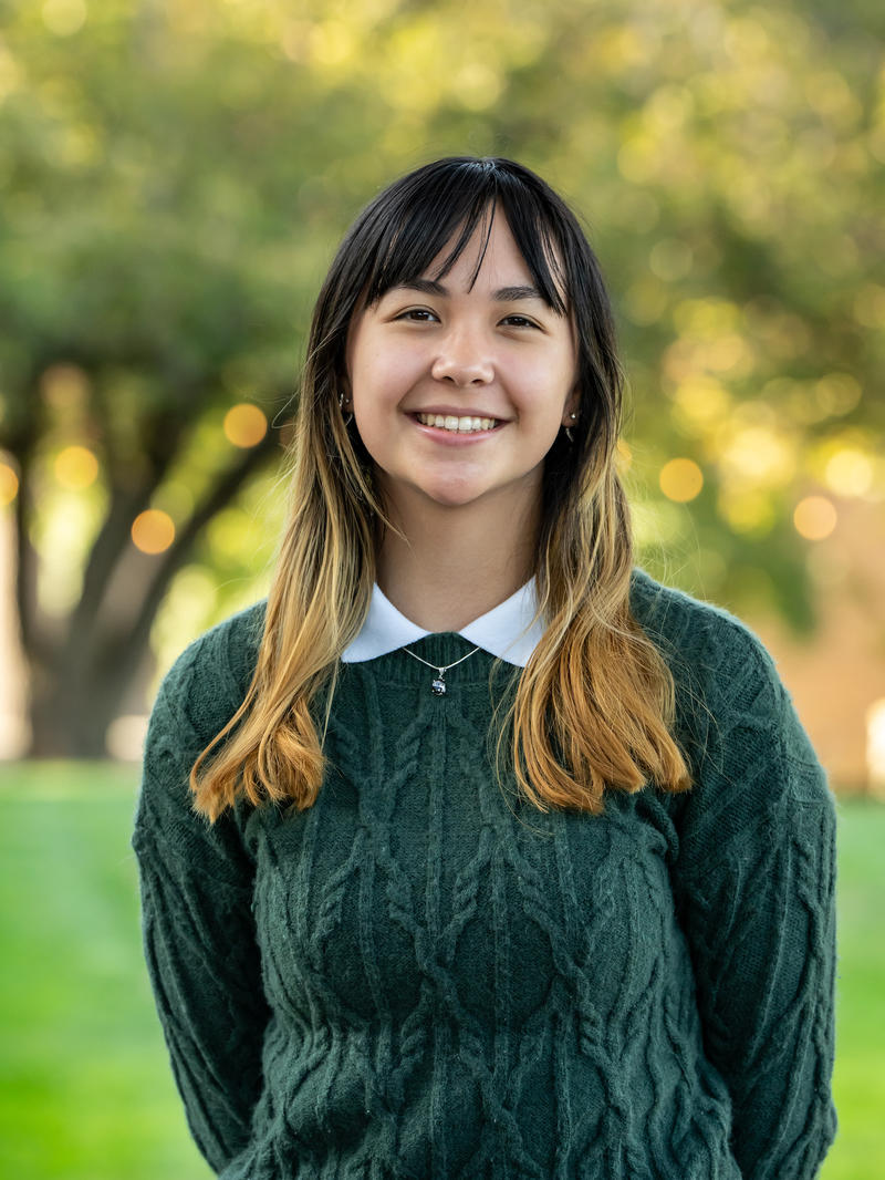 Sit-Shayna-25-McNulty Fellow-1600x2175