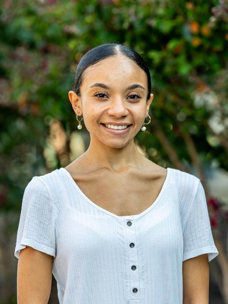 Gina_Gazzara_26_photo_1600 X 2400