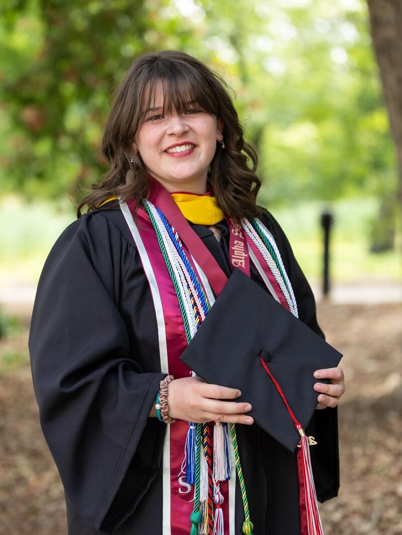 McNulty Fellow_Lianna Long_25_graduation photo