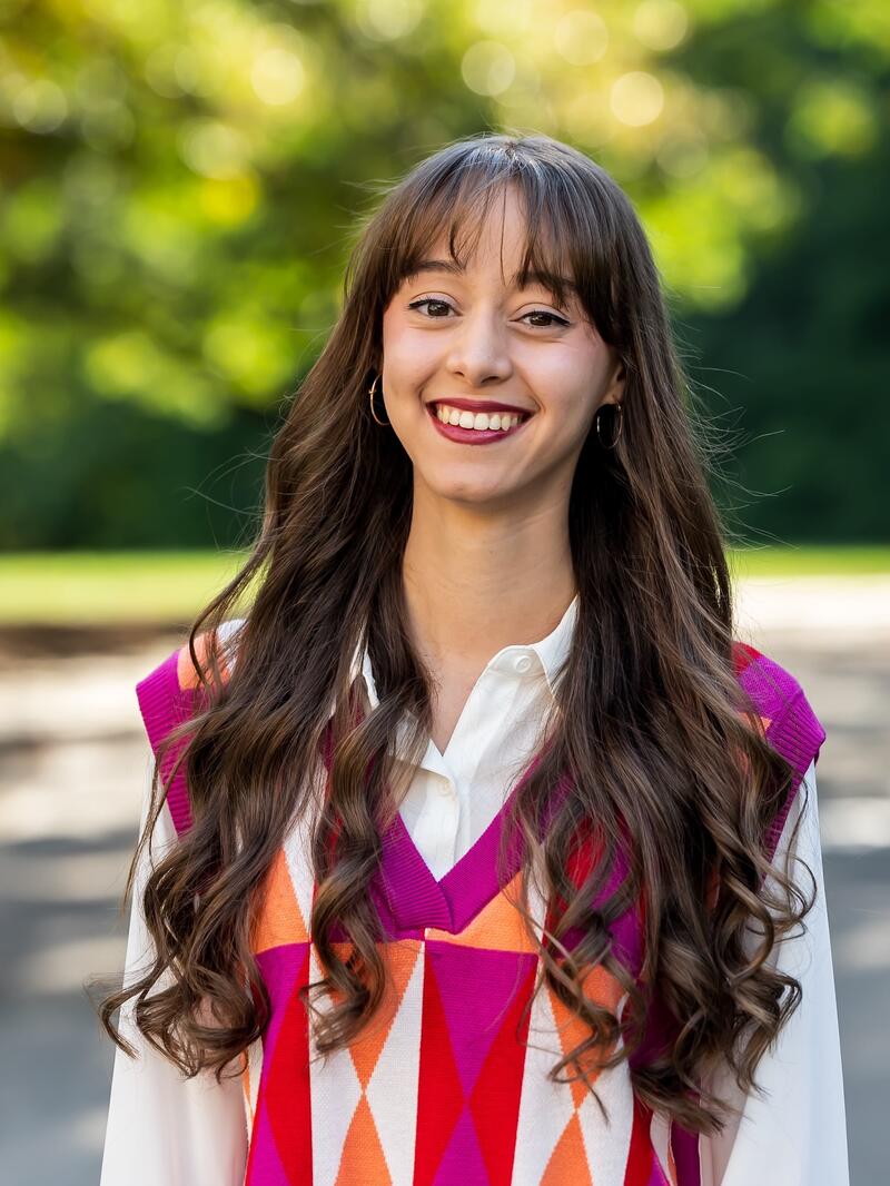 Portrait of McNulty Scholar_Jessica Canedo_Class of 2029_1600 X 2400 image