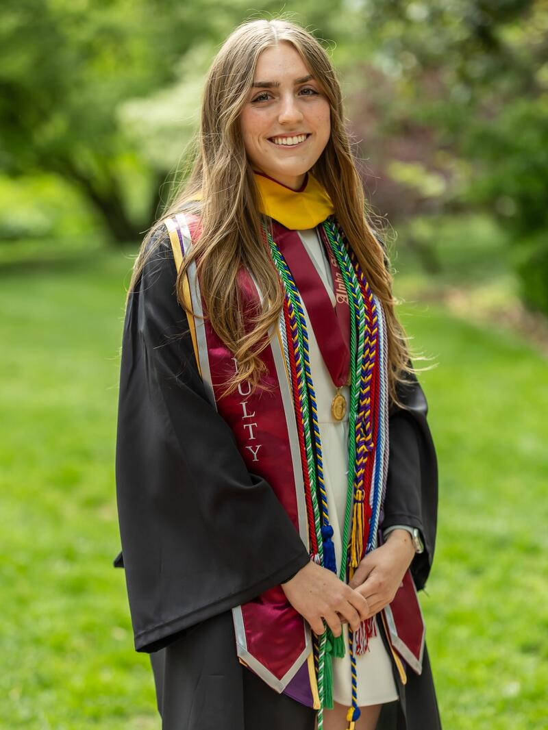 McNulty Scholar Tara Miller_Class of 2026_Graduation Photo_2000x3000