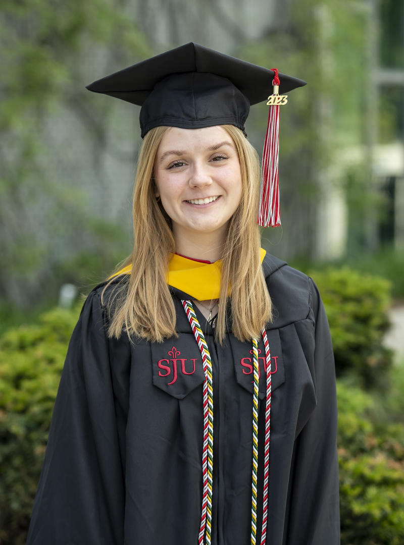 Costin_Mihaela_23_McNulty Fellow_1600x2175