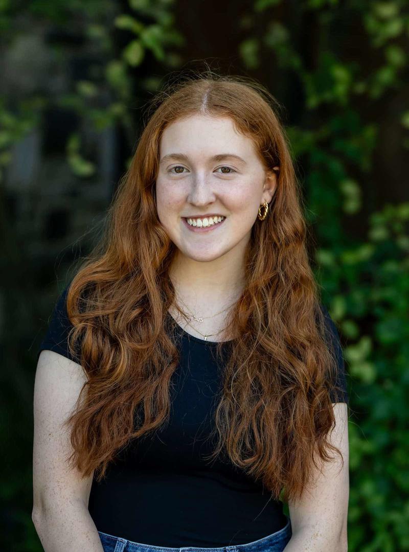 Galdo-Maria-Lainie-McNulty Scholar-Class of 2027-1600x2175