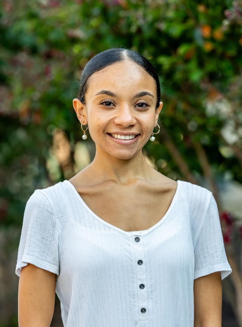 Gina_Gazzara_26_photo_1600 X 2400