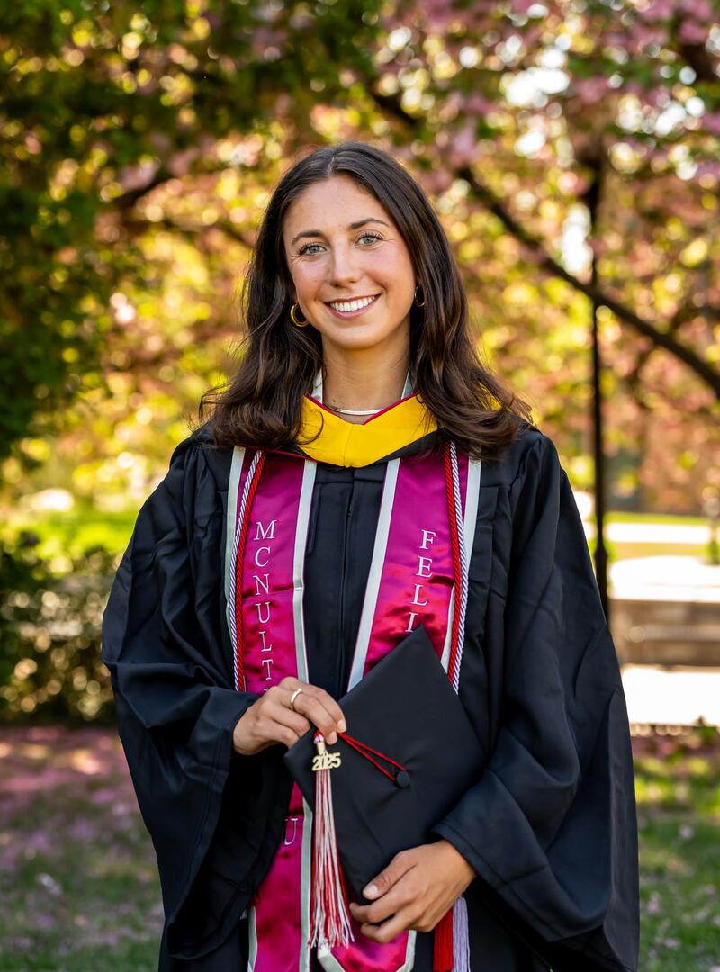McNulty Fellow_Quinn Howe_25_graduation photo