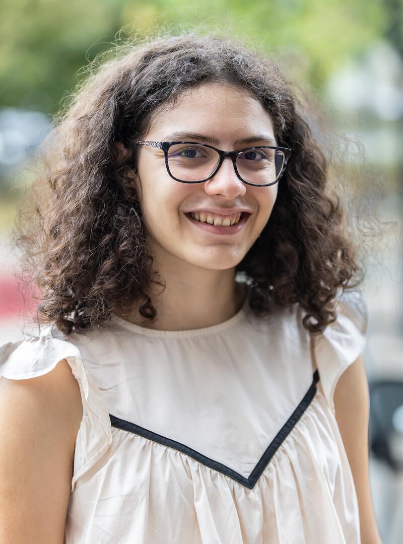 McNulty Scholar_Niki Papadopoulou_Class of 2029_2000 x 3000 image