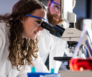 sju-lab-work-graduate-science-2022-1600x900.jpg
