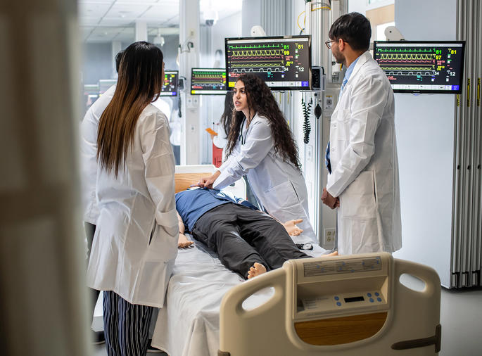 physician assistant students in a simulation lab
