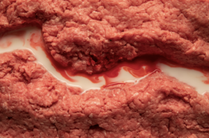 grond beef forming a curve